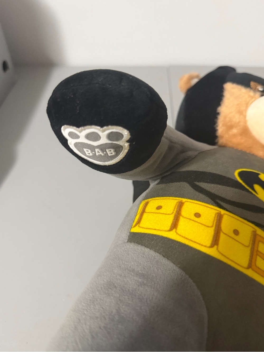 Build-A-Bear Batman Inspired Teddy Bear 16” Retired DC Comics Plush 2017 - Picture 15 of 16